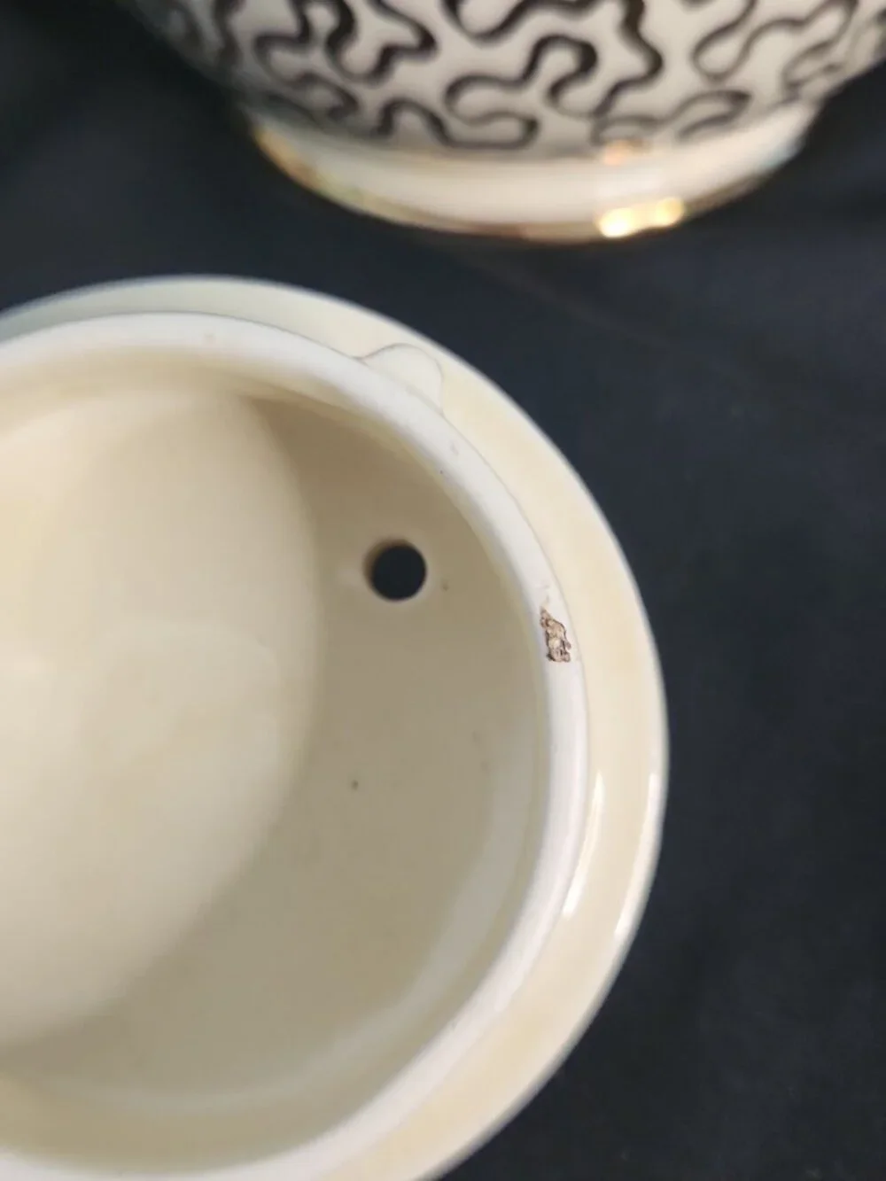 Vintage Sadler Tea Pot, Burslem, Stoke-on-Trent, England Gold Squiggles on Cream